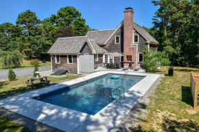 Private Pool and Close to Marconi Beach